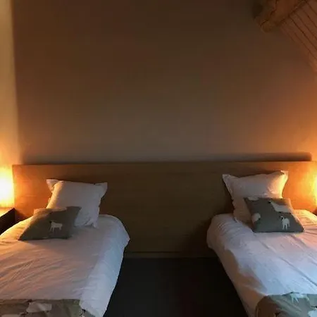 Bed & Breakfast Hameau Des Damayots Montbeugny