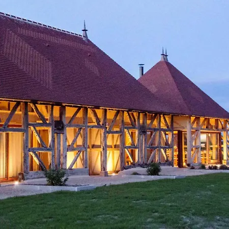 Hameau Des Damayots Bed & Breakfast Montbeugny