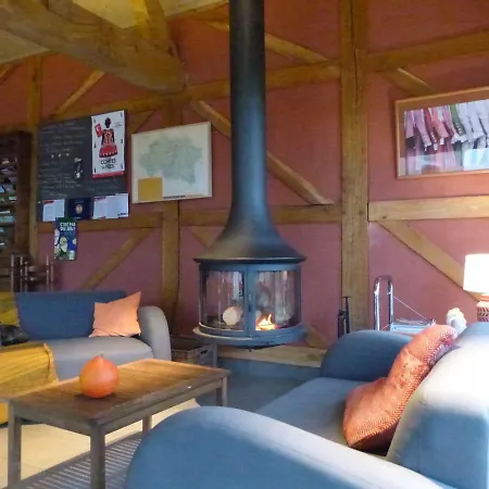 Hameau Des Damayots Bed & Breakfast Montbeugny