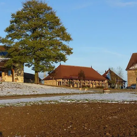 Hameau Des Damayots Bed & Breakfast *